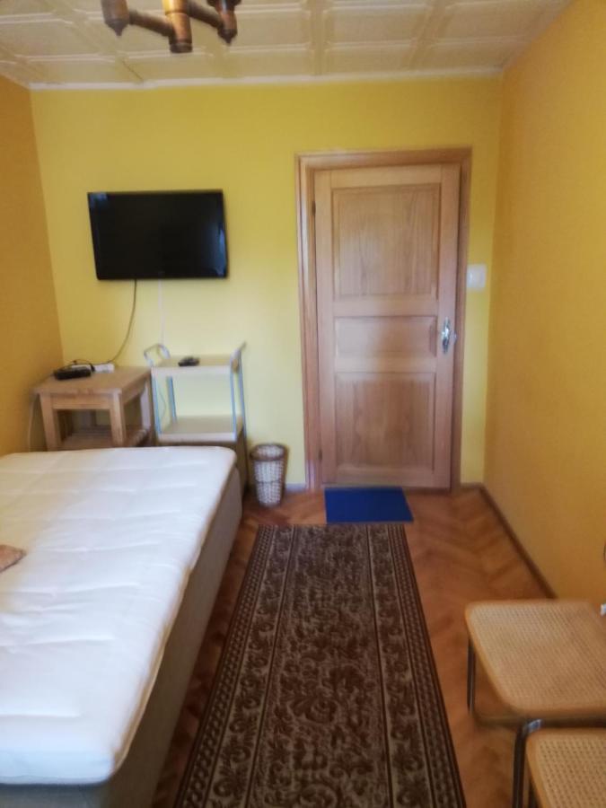 U Sowy Hotel Колобжег Екстериор снимка